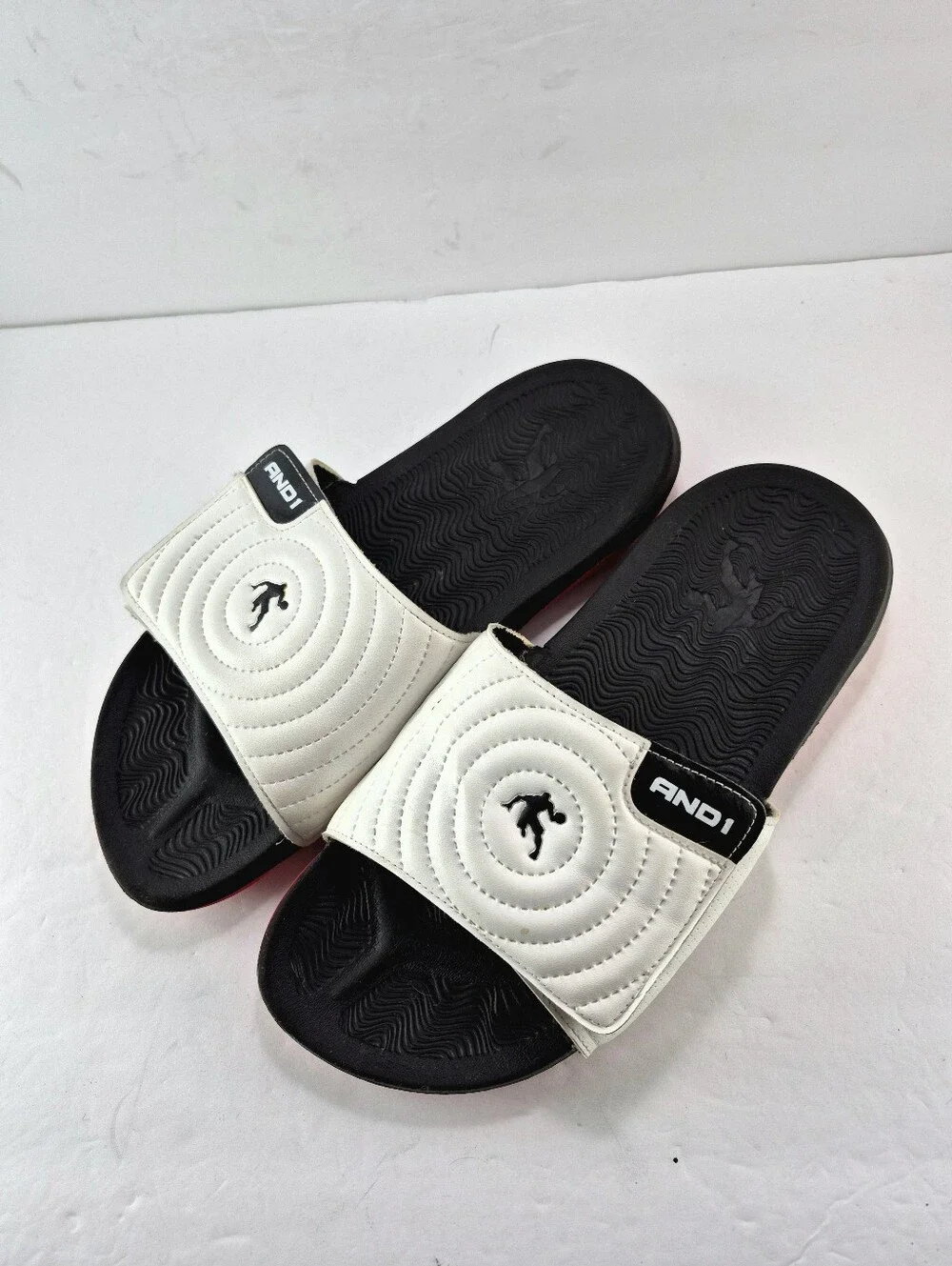 AND1 Men's Athletic Adjustable Swirl Slide Sandals Red Sole Size 11 Sporty NBA